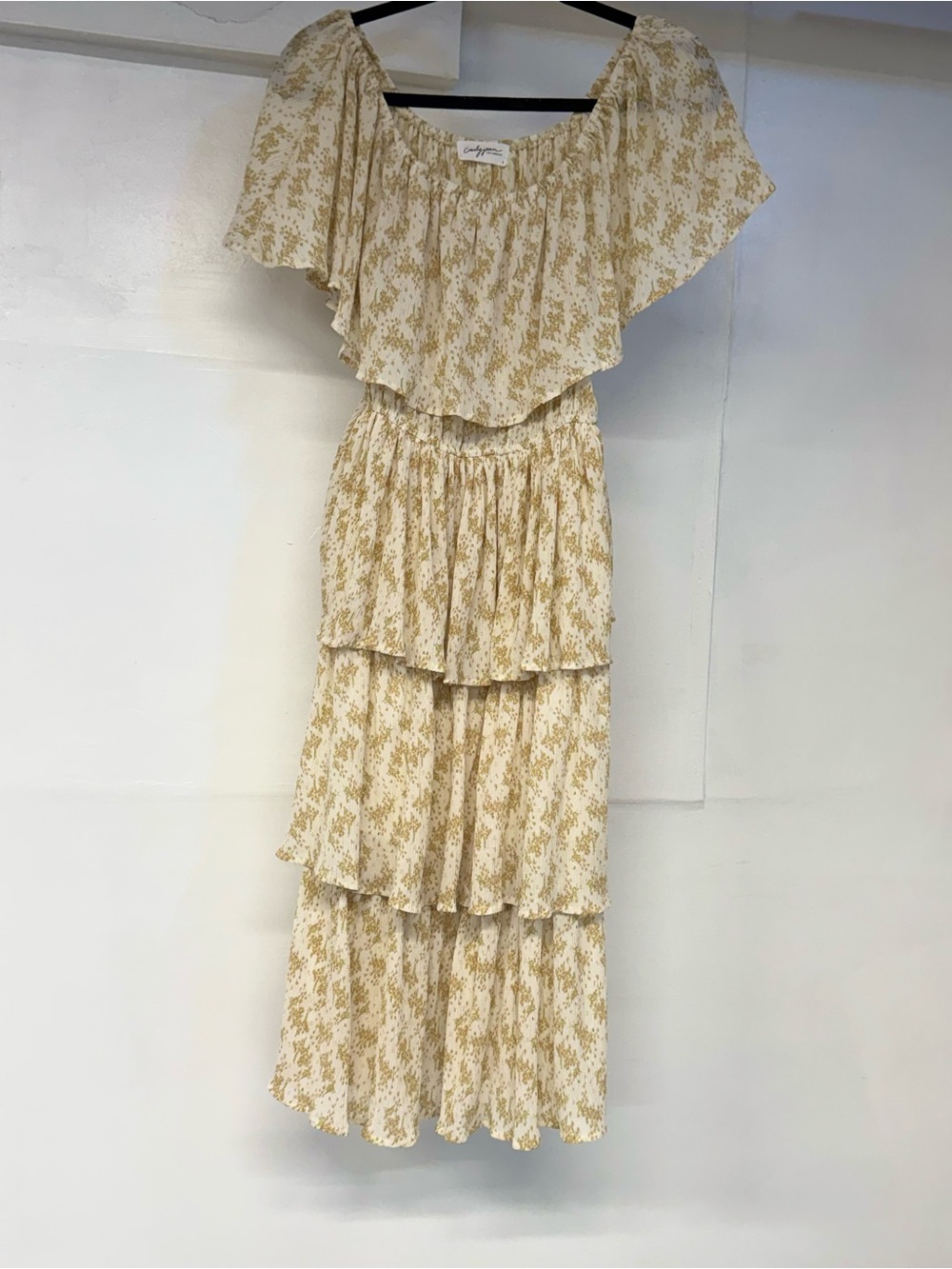 Women's Cream & Gold Floral Tiered Midi Dress